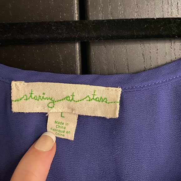 Staring at stars-Sz L top with front lace overlay - Picture 2 of 3